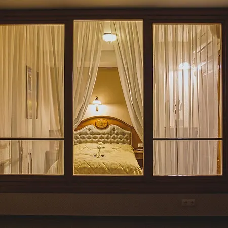 Memel Sunshine Butas *